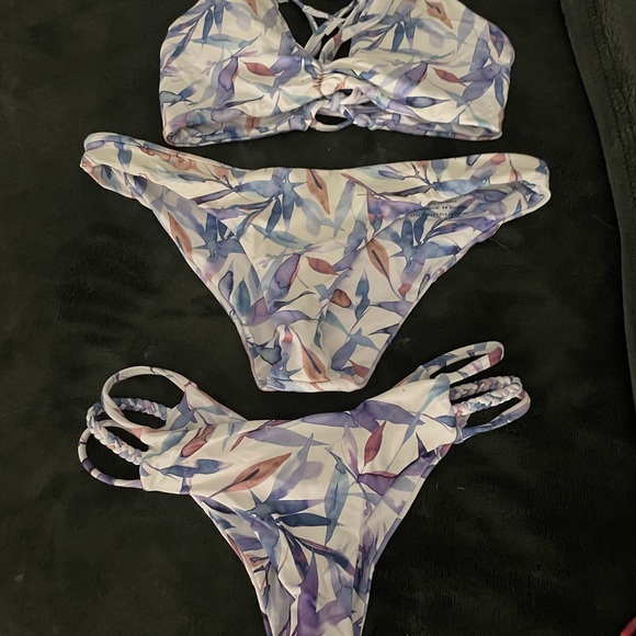 Midori Other - Midori swim wear set of 3, vguc